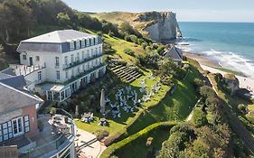 Dormy House 3*